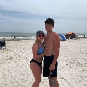 Meet your Posher, Gabi